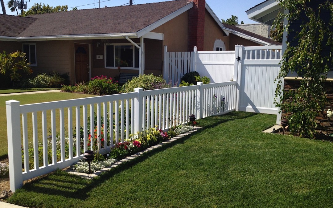 How to Install Vinyl Fencing